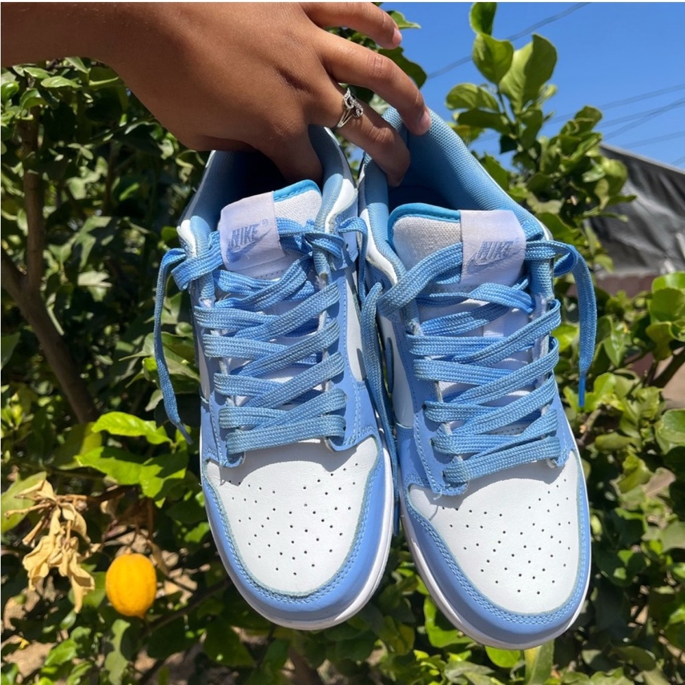 Dunk Low “University Blue”